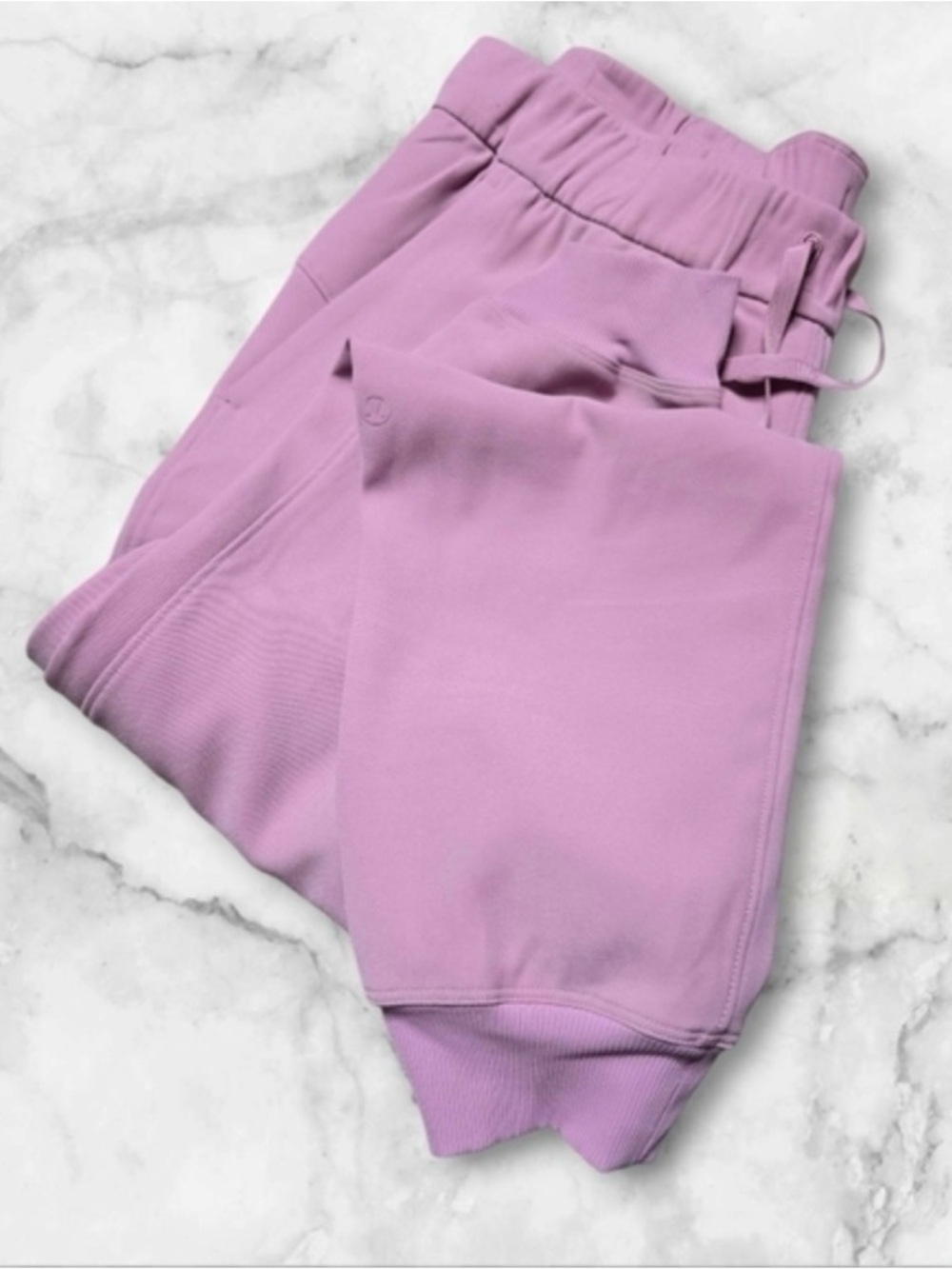 Lululemon on the fly pant Joggers - Picture 2 of 5